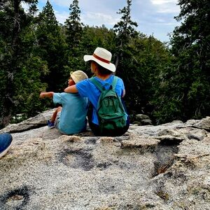 Meet your Posher, Elena